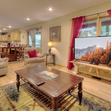 Gorgeous "Country Roads" By Honeybearcabins 4Br 4Ba, Next To Pool, Easy Drive, Main Strip Location! Pigeon Forge Bagian luar foto