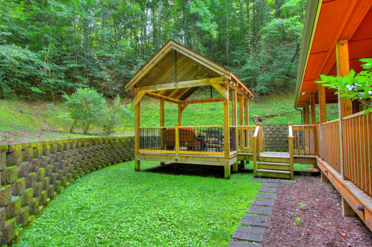Gorgeous "Country Roads" By Honeybearcabins 4Br 4Ba, Next To Pool, Easy Drive, Main Strip Location! Pigeon Forge Bagian luar foto