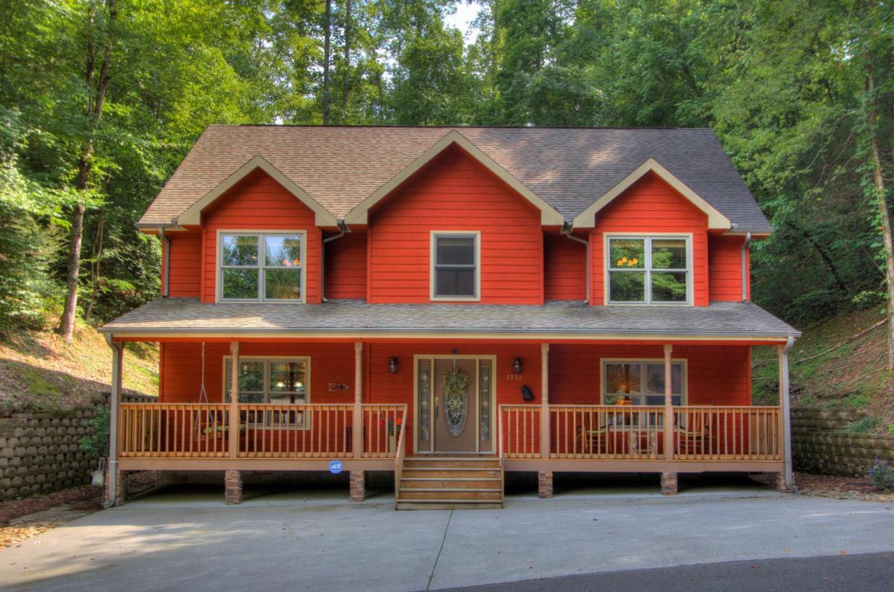 Gorgeous "Country Roads" By Honeybearcabins 4Br 4Ba, Next To Pool, Easy Drive, Main Strip Location! Pigeon Forge Bagian luar foto